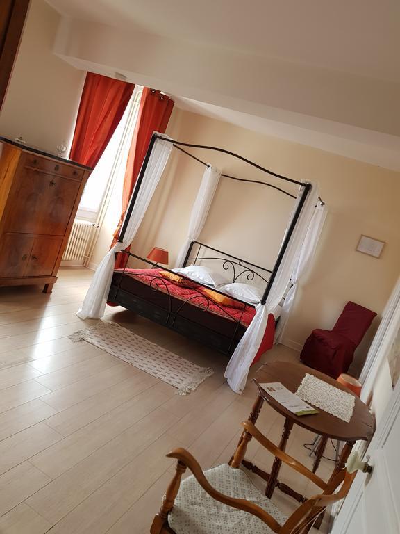 Bed and Breakfast Comme A La Maison Tours-sur-Marne Exterior foto